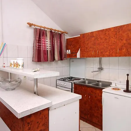 By The Sea - 157 Apartman